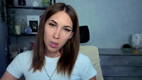 Nelly online show from May 29, 10:41 pm