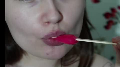 tendre_amelia online show from July 4, 7:43 pm