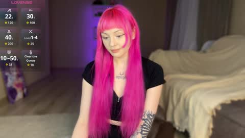 terezaluvly online show from April 29, 4:53 pm