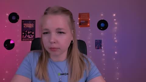 teya_starling online show from May 24, 7:40 am