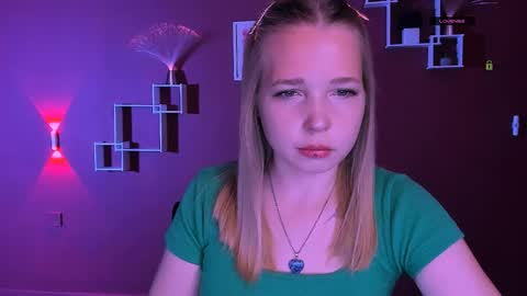 teya_starling online show from May 11, 7:43 am