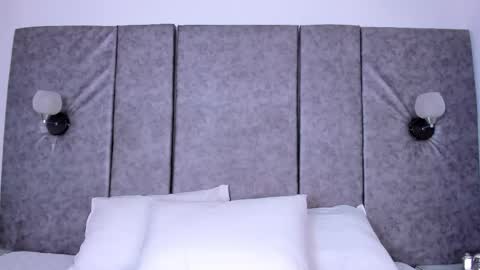 thara webstter online show from April 14, 11:54 am