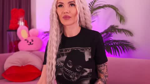 Deea  online show from January 2, 2:46 pm