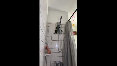 B A E online show from March 18, 8:30 am