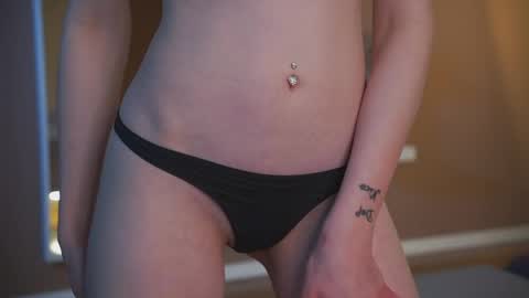 Lilly online show from April 15, 7:58 pm