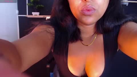 tiffany_cokie online show from June 22, 1:52 pm