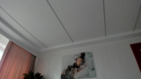 Tiffany Houston online show from January 6, 8:24 am