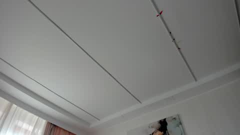 Tiffany Houston online show from March 6, 7:03 am