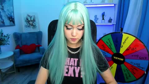 tiffanyyoun online show from March 25, 6:55 pm