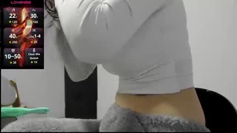 tina_2204 online show from July 13, 11:11 am
