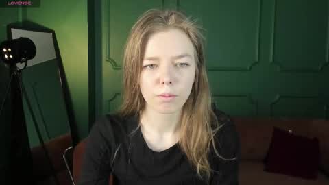 tina_tayllor__ online show from March 3, 11:38 am
