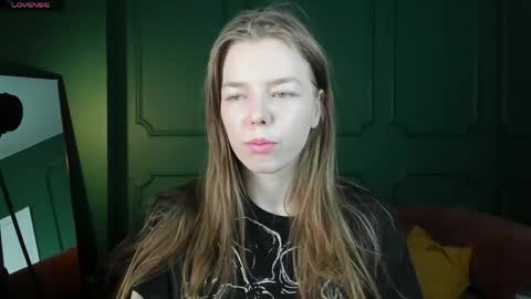 tina_tayllor__ online show from March 22, 8:48 pm