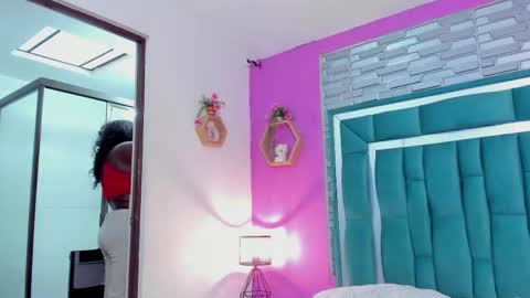 Tina online show from March 21, 12:54 pm