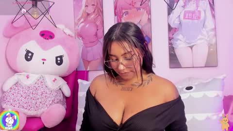 tinna noa online show from March 18, 3:22 am