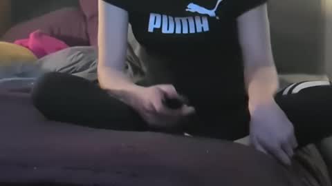tinyfitnixx online show from May 1, 2:37 am