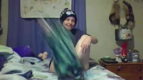 Yin online show from May 9, 1:07 am