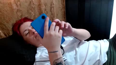 Blue online show from May 4, 5:28 pm