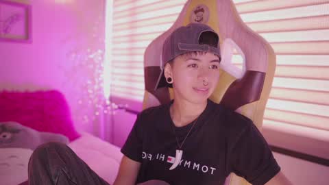 Blue  online show from April 8, 2:41 pm