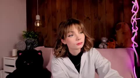 Melissa online show from July 8, 7:16 pm