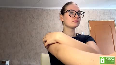 Anita online show from March 6, 10:21 am