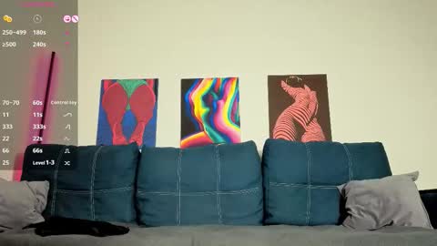 trixibell online show from March 11, 4:49 am