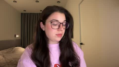 Ariana online show from May 31, 8:32 pm