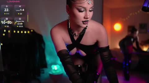 Miss Veth online show from March 26, 6:37 am