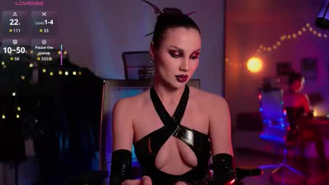 Miss Veth online show from March 15, 6:48 am