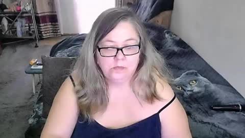 Lana online show from May 9, 3:52 am
