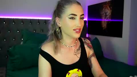 MayCarrey online show from July 19, 11:51 pm
