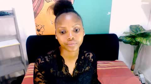 Tyra online show from March 15, 6:43 pm