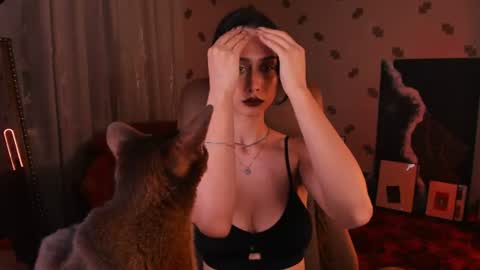 unaericaabistrong online show from June 18, 8:03 pm