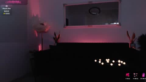 Eva online show from May 15, 11:07 pm