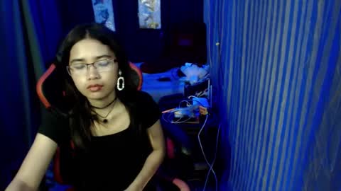 urdreamgirljayne online show from January 5, 4:14 am