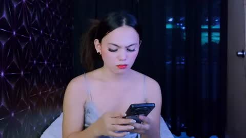 urhot_maxine online show from July 17, 1:54 am