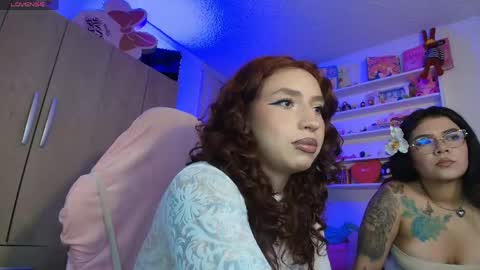 valentina online show from April 19, 3:39 am