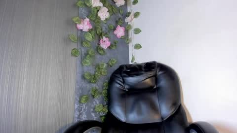 Valentina  Dolls online show from April 19, 6:10 pm