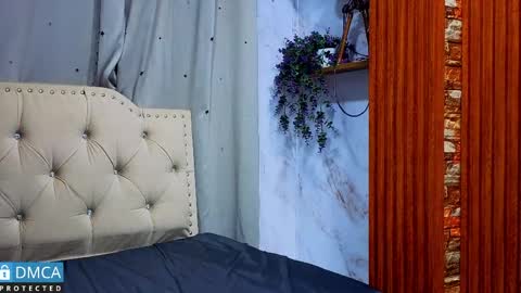 valentinaa_07 online show from April 28, 2:38 am