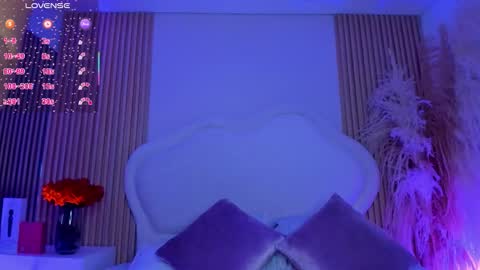 valeria_carter_ online show from October 6, 12:55 pm