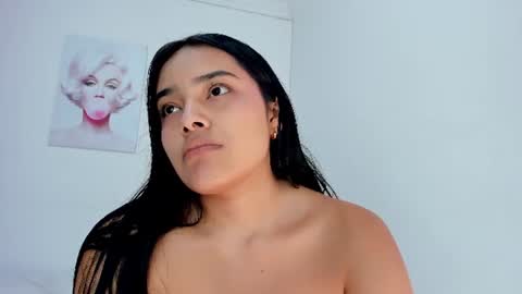 valeria_miller69 online show from July 9, 3:47 pm