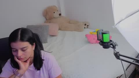 valerihouse_ online show from July 16, 2:16 am