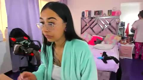 valery online show from May 16, 2:49 pm