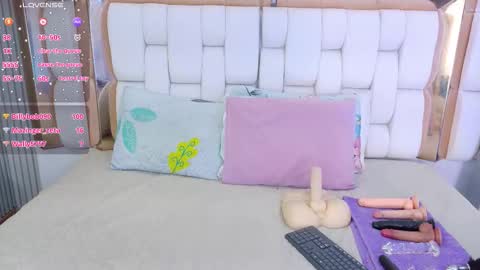 Valkiria moore  online show from March 8, 8:24 pm