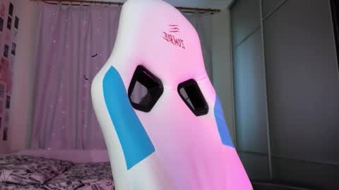 Vanessa online show from March 7, 5:14 am