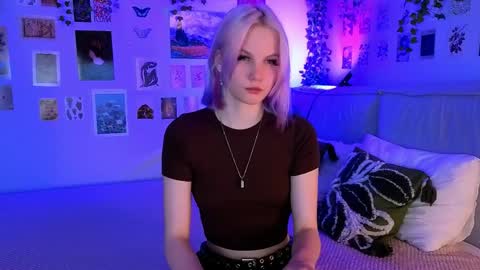 Vanessa online show from May 31, 3:29 pm