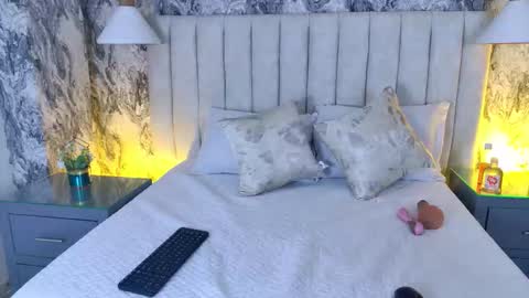 Mia brando online show from March 9, 8:23 pm