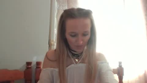 velvetintuition online show from April 25, 10:51 am