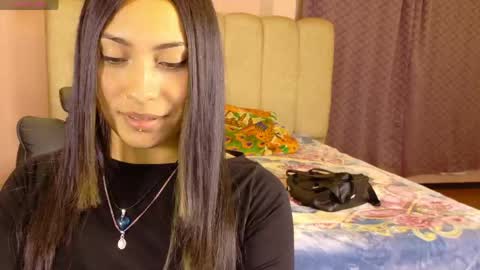 Mary online show from May 7, 12:04 am