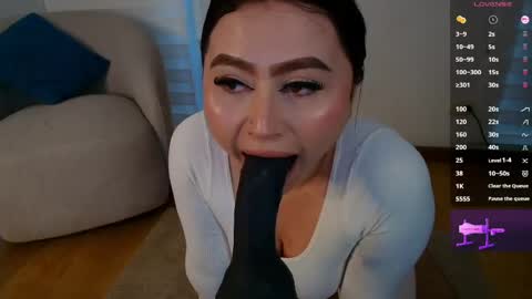 Venus online show from May 10, 10:34 pm