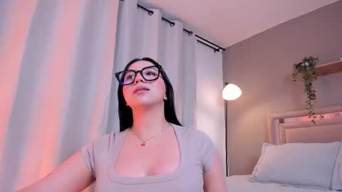 venus_reid online show from October 28, 4:29 am